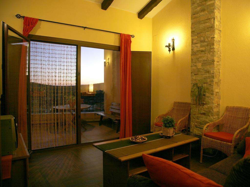 Chert Casa Rural El Planet De Maella Casa Rural En Castellon Casa Rural Con Jacuzzi Casa Rural En Xert Casa Rural Cerca De Morella חדר תמונה
