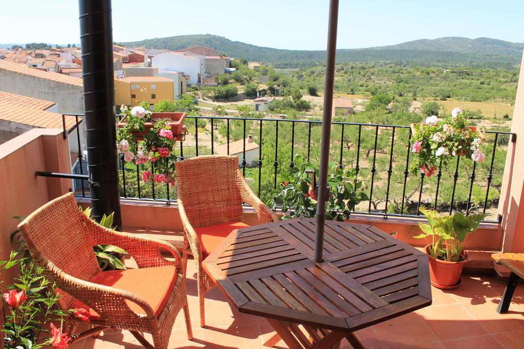 Chert Casa Rural El Planet De Maella Casa Rural En Castellon Casa Rural Con Jacuzzi Casa Rural En Xert Casa Rural Cerca De Morella חדר תמונה
